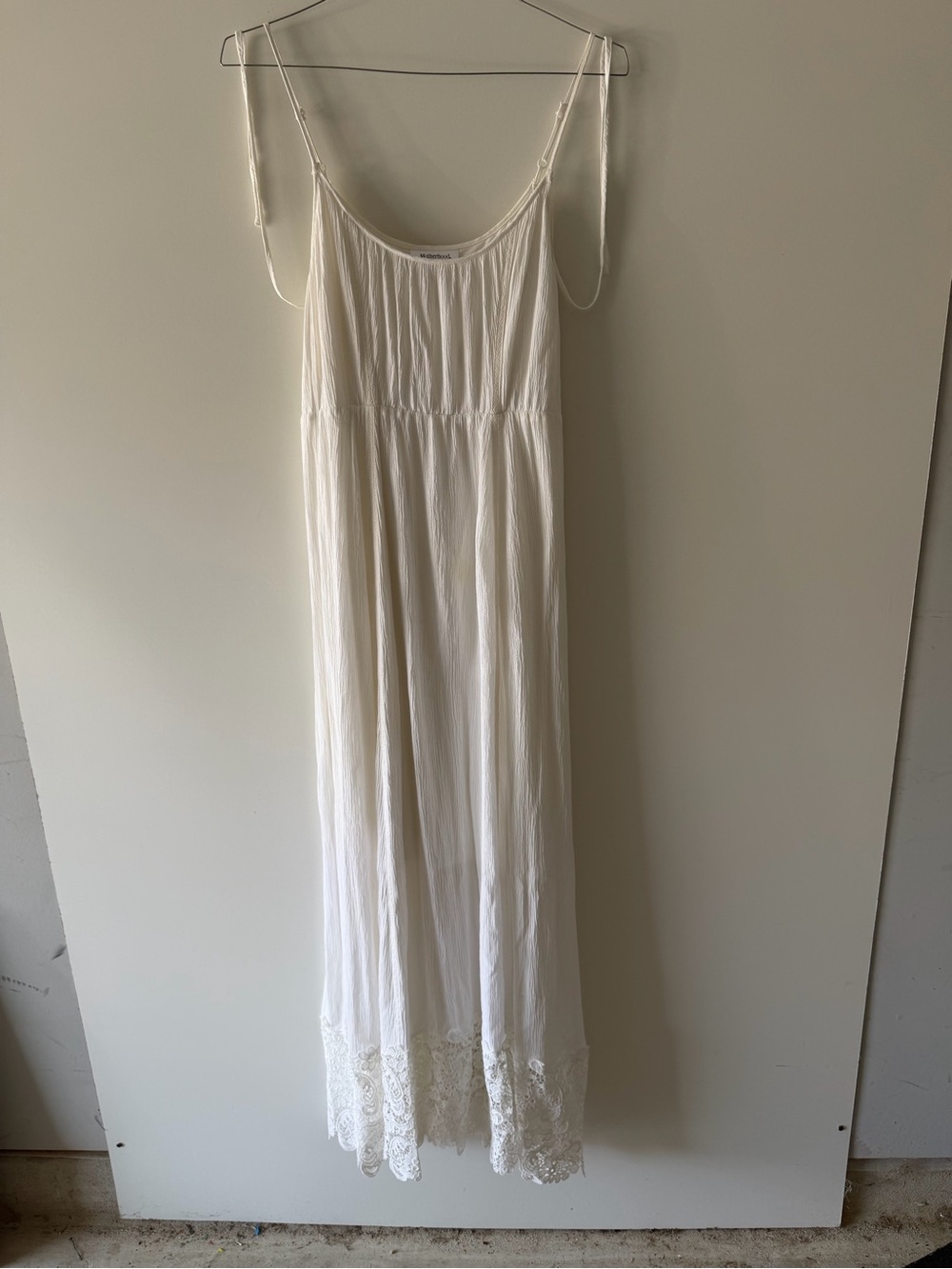 Motherhood white/Cream sleeveless Maxi Dress with Lace Trim
